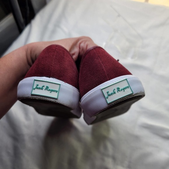 Jack Rogers Carter Burgundy Red Suede Sneakers Size 6 Like New - Picture 6 of 10